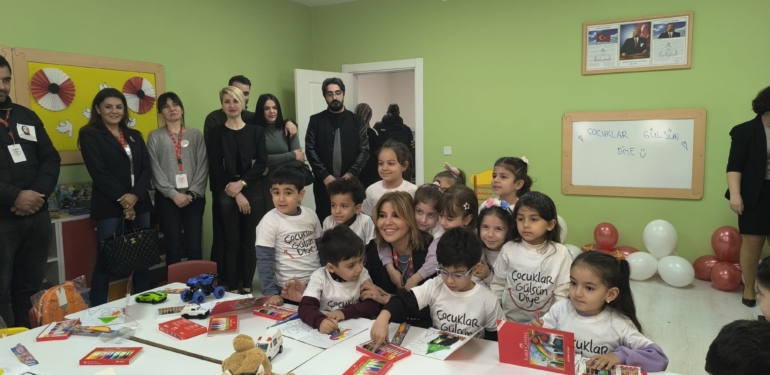 Gülben Ergen Narin’in Adına Anaokulu Açtı