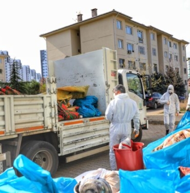 Diyarbakır’da Çöp Ev Boşaltıldı