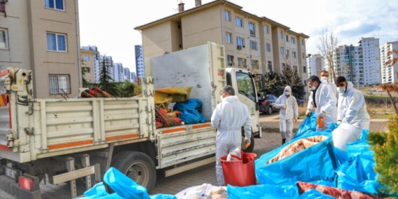 Diyarbakır’da Çöp Ev Boşaltıldı