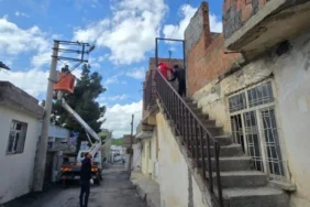 diyarbakirda-40-aydir-karanliktaydi-imdadina-yetistiler