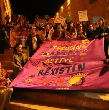 kadinlardan-mardinde-yuruyus1