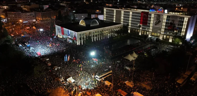 Deniz Zeyrek: ‘İBB’ye de CHP’ye de Kayyum Atanmayacak’ Bilgisi Verildi