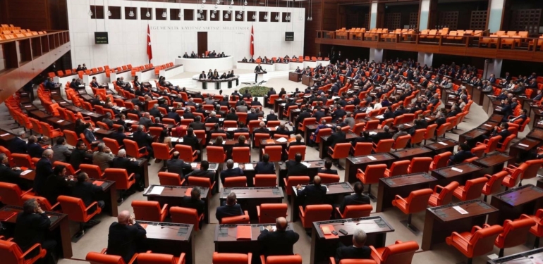 Kulis: 10. Yargı Paketi’ne ‘Çözüm Süreci’ Rötuşu; PKK Silah Bırakırsa Meclis’te 4 Madde Tartışmaya Açılacak