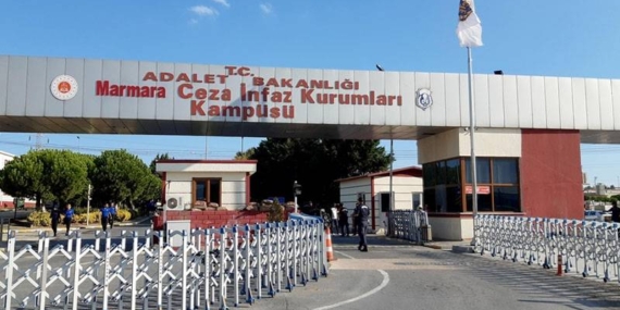 Silivri’de Gece Yarısı Hareketliliği; İBB Tutukluları Farklı Şehirlere Naklediliyor