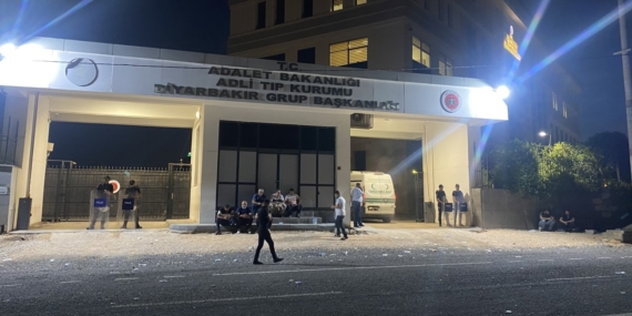 Kadın Evinde Ölü Bulundu, Kocası Gözaltına Alındı