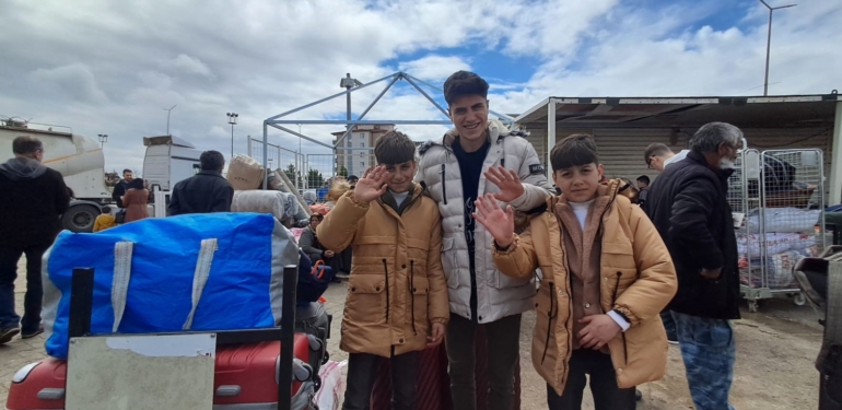 Suriyeliler Bayram Sonrası Ülkelerine Dönmeye Devam Ediyor