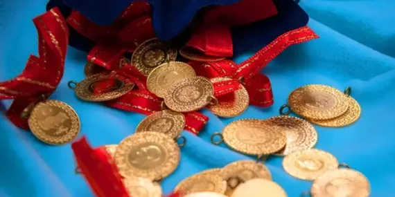 Altın Fiyatları Rekorların Ardından Hafif Düşüş Yaşıyor