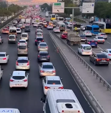 arac-sahiplerinin-30-nisan-a-kadar-tasit-tanima-18525168_1853_amp