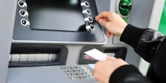 ATM’lerde Ücretsiz Para Çekme Sınırı Değişti
