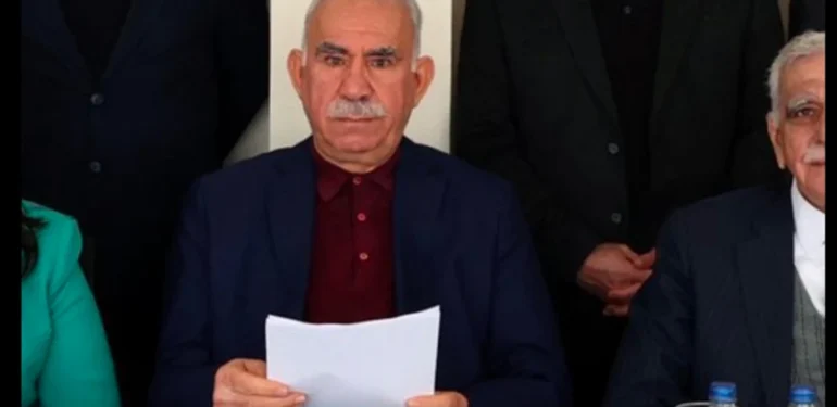 İmralı Heyeti, Öcalan’la Görüşmek Üzere Yola Çıktı