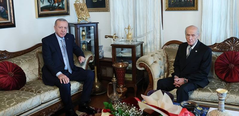 İşte Erdoğan-Bahçeli Görüşmesinin Perde Arkası: Neler Konuşuldu?