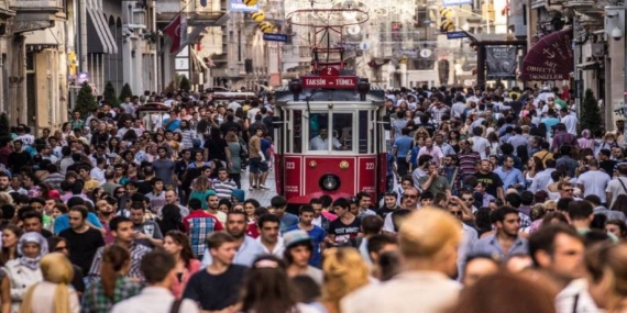 AKP Raporu: Ekonomi Yönetimine Güven Yüzde 25