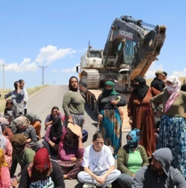 200e78e0-97ba-4f13-b869-8162fdb4d359