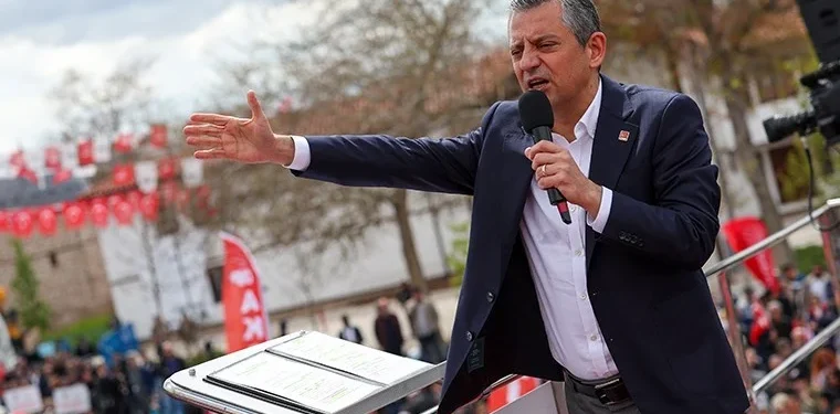 Özgür Özel: CHP’nin Kaleleri Van’a Feda Olsun