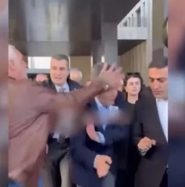 CHP Lideri Özel Saldırıya Uğradı