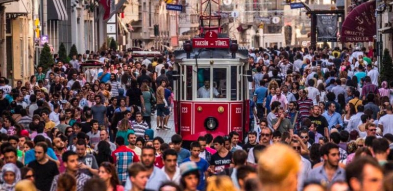 Araştırma: Türkiye’de ‘Eğitimde de İstihdamda da Olmayan Gençlerin’ Oranı Zirvede