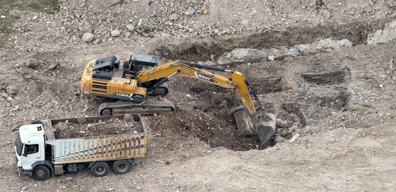 89 Kişinin Hayatını Kaybettiği İş Merkezinin Dönüşümünde İlk Kepçe Vuruldu