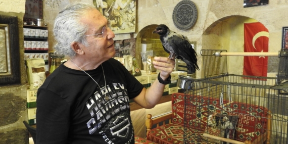 Kara Şakir’in Hikayesi: Esnaf ile Karganın Dostluğu