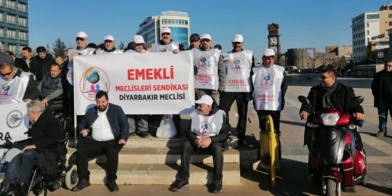 Emeklilerin İsyanı: 7 Yıl Önce 3 Çeyrek Altın Geliyordu