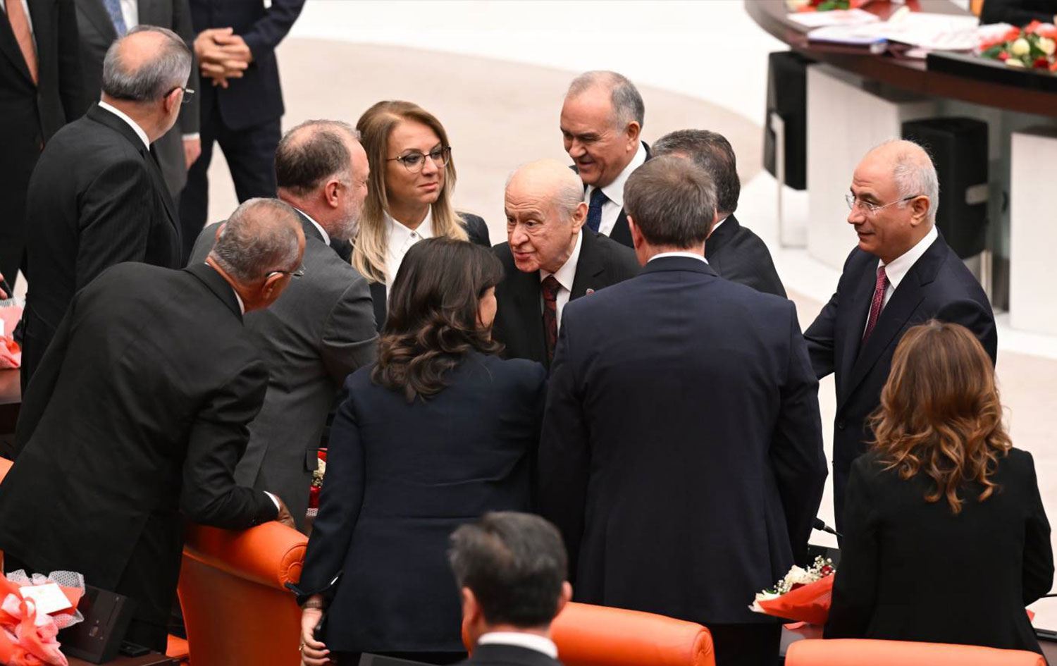 Her şey Bahçeli'nin Uzattığı El ile Başladı: 1 Ekim'den 11 Temmuz'a "Yeni Çözüm Sürecinde" Neler Yaşandı?