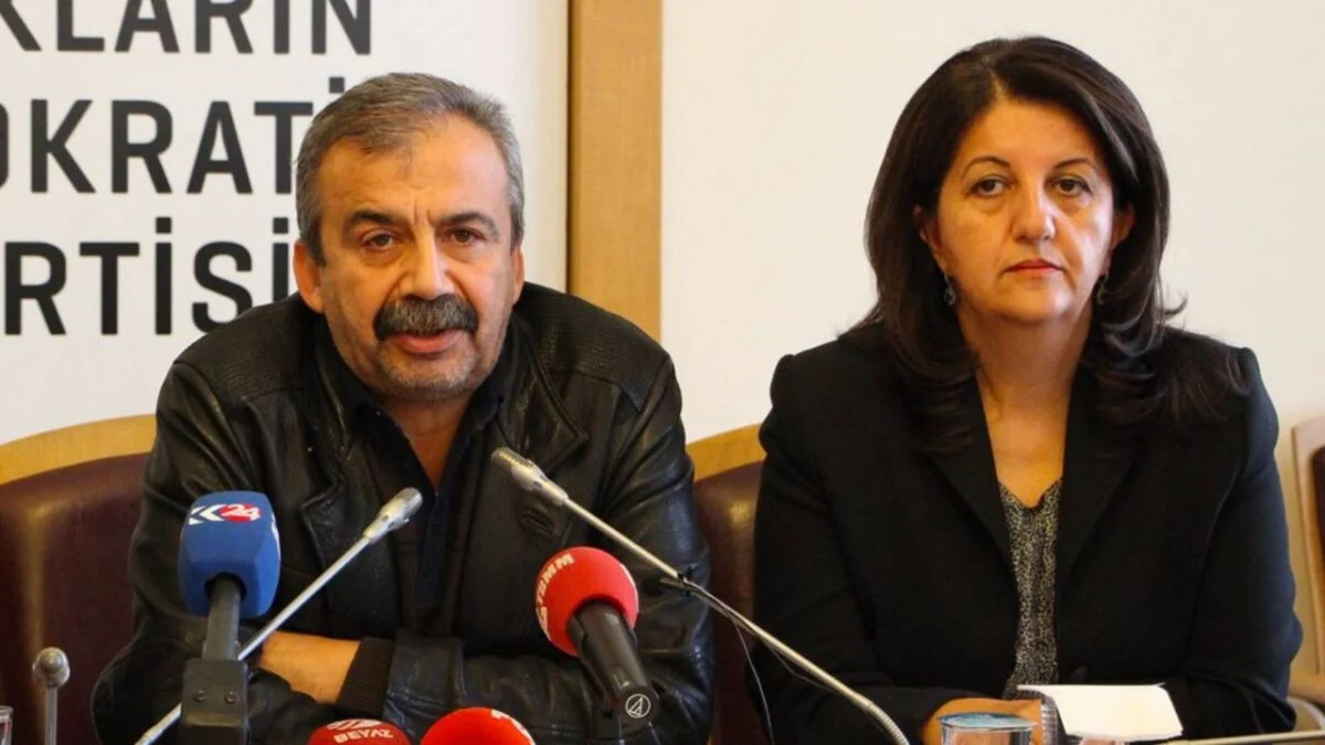 Her şey Bahçeli'nin Uzattığı El ile Başladı: 1 Ekim'den 11 Temmuz'a "Yeni Çözüm Sürecinde" Neler Yaşandı?