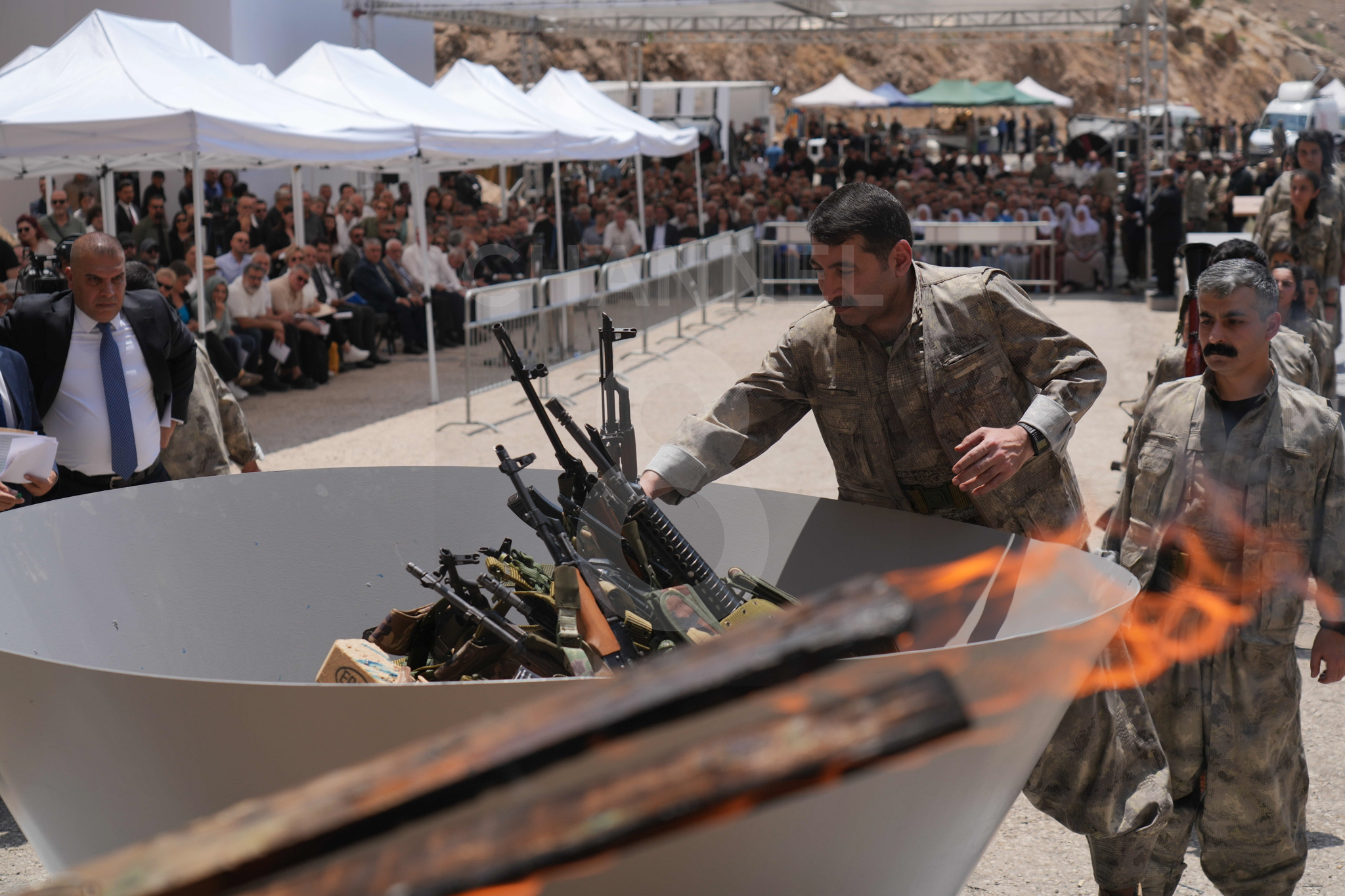 Süleymaniye’den Bildiriliyor: PKK Silah Bırakıyor; İşte Dakika Dakika Gelişmeler
