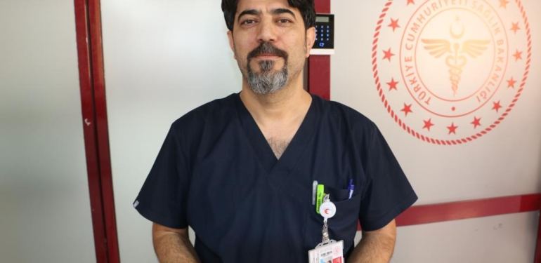 Uzmanı Uyardı: “Yaşlılar, Gebeler ve Çocukların Öğle Saatlerinde Dışarı Çıkmaması Gerekir”