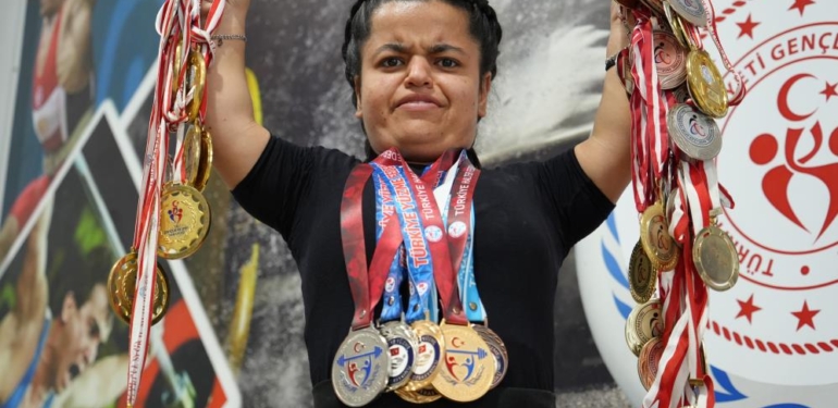 Paralimpik Sporcu 12 Yılda 92 Madalya Aldı