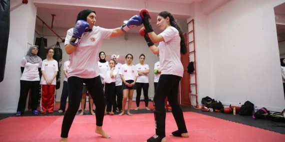 Diyarbakır’da Oğluna Böbreğini Veren Anne Tabuları Yıktı!