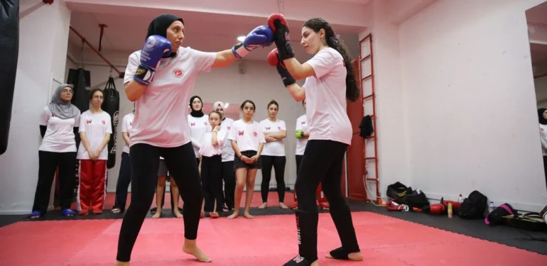 Diyarbakır’da Oğluna Böbreğini Veren Anne Tabuları Yıktı!