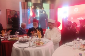 Mardin’de Cumhuriyet Resepsiyonu İki Dinin Temsilcilerini Buluşturdu