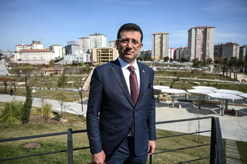 'Örgüt, Eylemler, Sistem': İBB İddianamesinde Ekrem İmamoğlu'na Hangi Suçlamalar Yöneltiliyor? 2 'Örgüt, Eylemler, Sistem': İBB İddianamesinde Ekrem İmamoğlu'na Hangi Suçlamalar Yöneltiliyor?