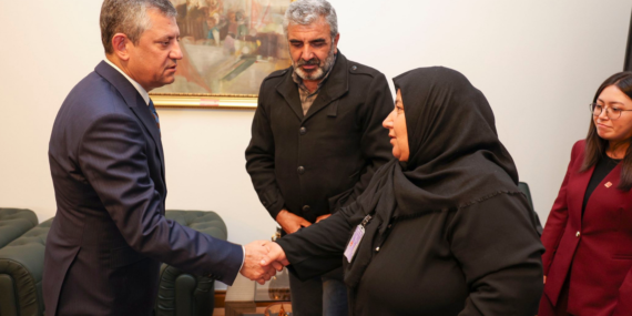 Rojin’in Ailesi Özgür Özel ile Görüştü