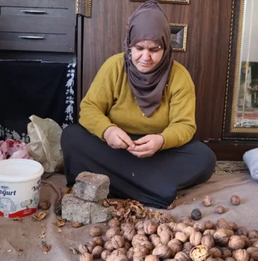 diyarbakirda-bir-annenin-hasta-evladi-icin-ornek-mucadelesi2