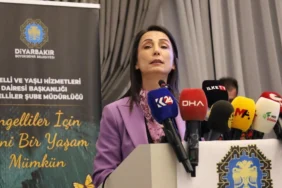 diyarbakirda-konusan-hatimogullari1