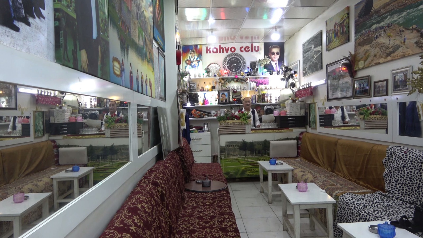 Kahveci Celo: Cizre’nin 67 Yıllık Çay Emekçisi 3 Kahveci Celo: Cizre’nin 67 Yıllık Çay Emekçisi