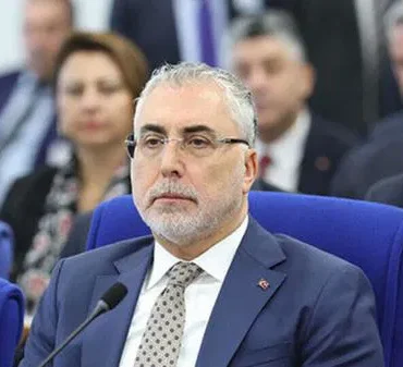 pc-dfc182bed835a5ace8235acc21d3ad85