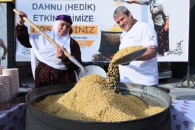 Mardin'de Geleneksel Dahnu Etkinliği Düzenlendi