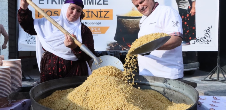 Mardin’de Geleneksel Dahnu Etkinliği Düzenlendi