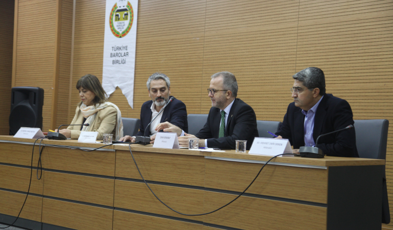 Siirt’te “Barışın Dünü ve Bugünü” Paneli: “Çözümden Vazgeçmedik, Bu Kez Başarmak Zorundayız”