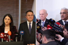 DEM Parti İmralı Heyeti Üyeleri Pervin Buldan, Mithat Sancar ve Özgür Erol, MHP Genel Başkanı Devlet Bahçeli ve DEVA Partisi Genel Başkanı Ali Babacan’ı ziyaret etti