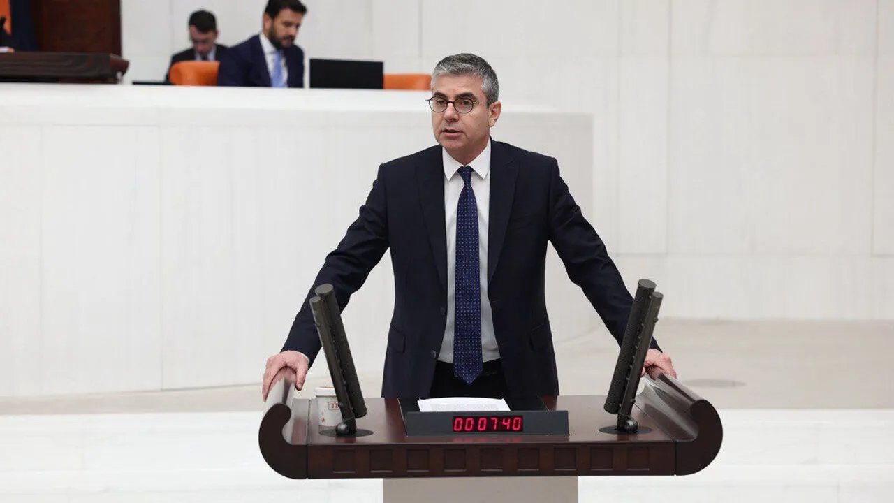 DEM Partili Vekilden, Anadilde Sağlık Hakkı Talebi