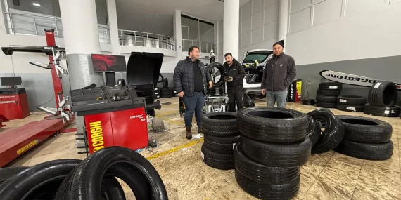 Kar Yağdı, Kış Lastiğine İlgi Arttı