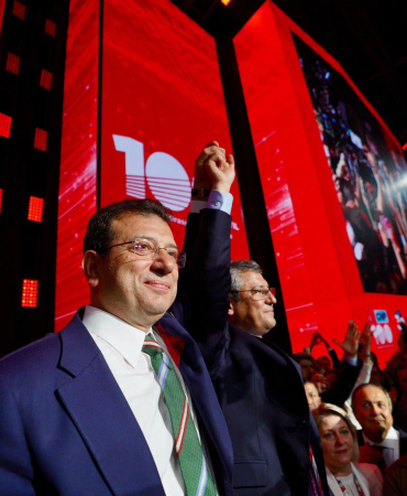 özgür özel ve imamoğlu