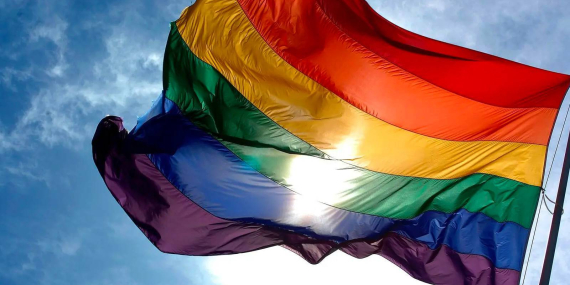 LGBTİ+’lara Hapis Cezası ve Cinsiyet Değişikliği Yaşının 25’e Çıkarılması Düzenlemesi Yeniden Gündemde