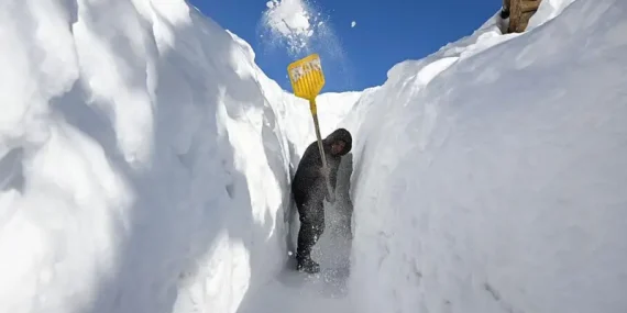 Isınan Dünyada Neden Bu Kadar Çok Kar Yağıyor?
