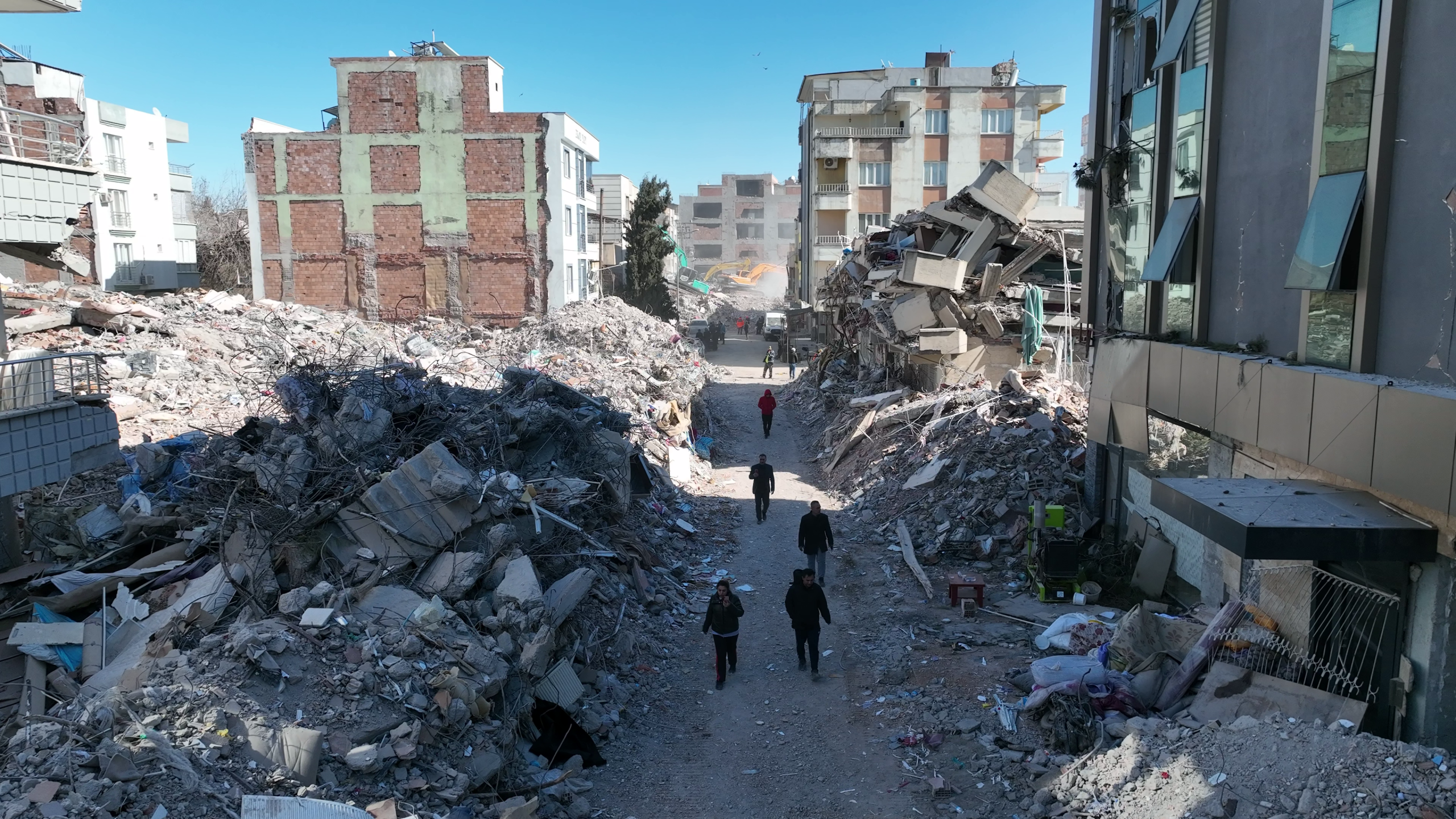 Depremin 3. Yılı: Binlerce Ölüm, Geride Kayıp Cenazeler ve Adalet Arayışı Kaldı!