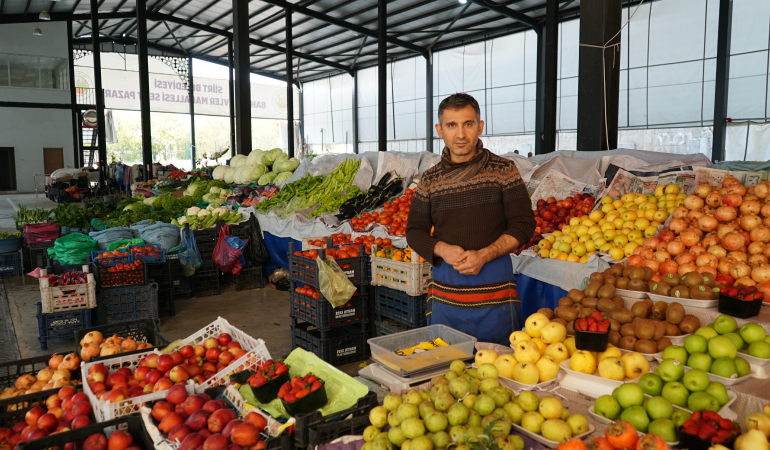 Sebzede Tane ile Alışveriş Dönemi: Domates 94, Salatalık 119 Lira