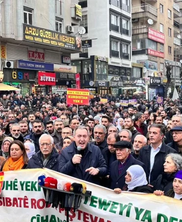 diyarbakirdan-dunyaya-mesaj3