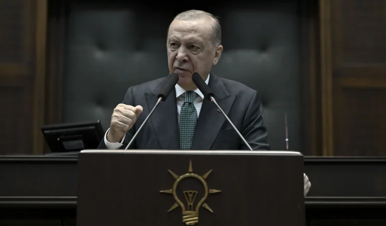 Erdoğan’dan Özel’e: Siyasetin Bir Seviyesi Olmalı